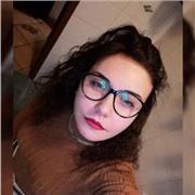 neo diplomata in perito chimico impartisce lezioni